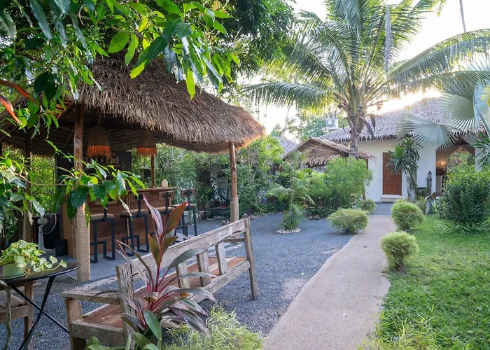 Tropical Season Villa Resort